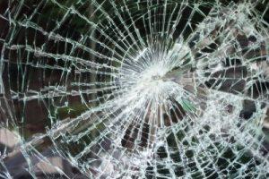 shattered-windshield